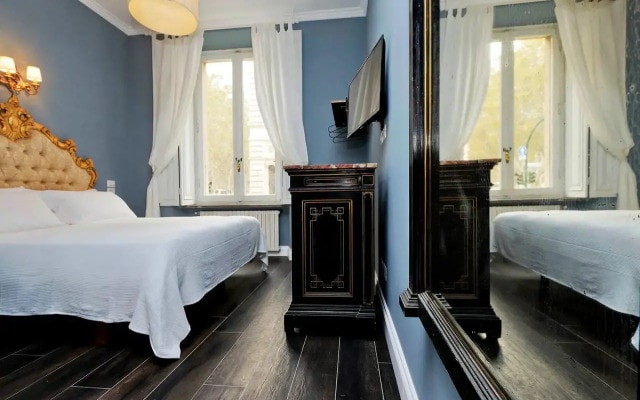 GHR Navona Inn