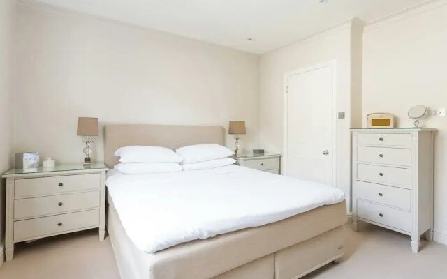 Kinnerton Street by Onefinestay