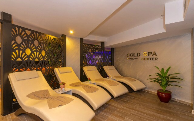 Euro Plaza Hotel