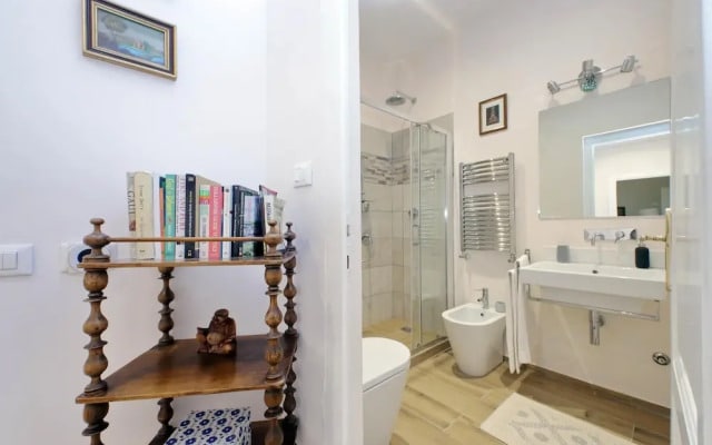 Treasurerome Opera Trevi Green Suite 2BR