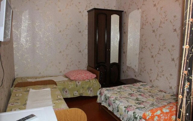 Anna Guest House