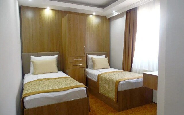 NY World Hotel