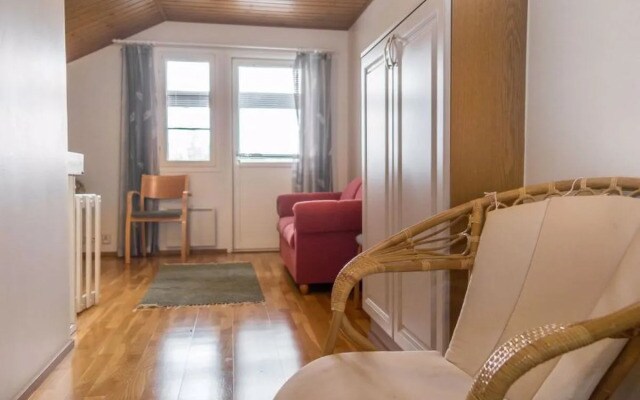 Alppitalo punatähti 7 apt 4