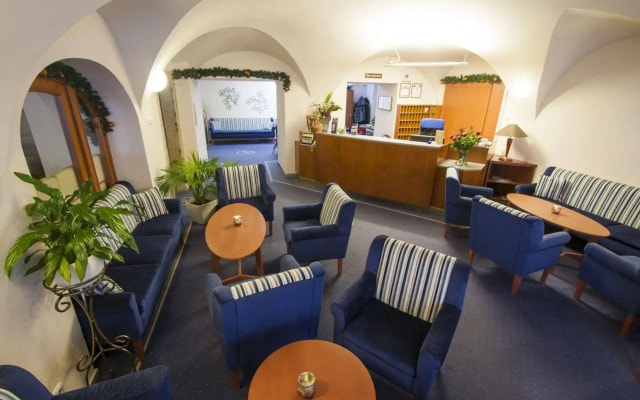 Hotel Modra ruze