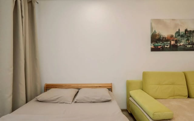 Privi House на Калашникова 11