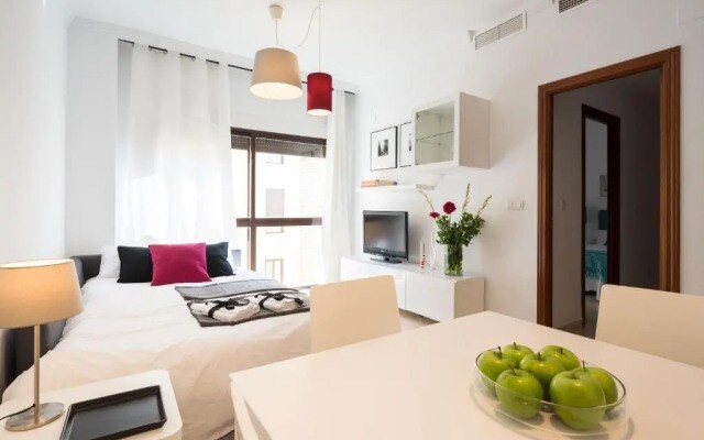 Colón12 Urban Apartment