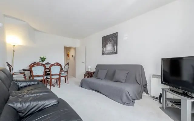 Luxury Apartment in Kensington