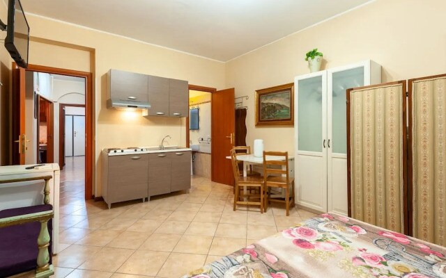 Studio Near San Pietro