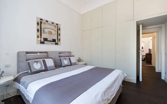 Luxury Cavour