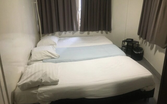 CS Hotel