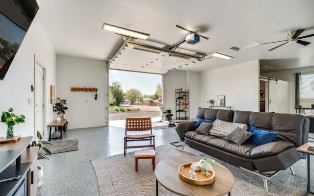 Pasco Studio Vacation Rental w/ Private Patio!