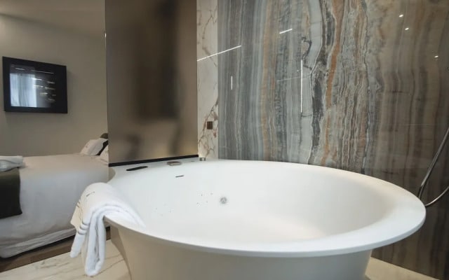 Tritone Luxury Suites Fontana di Trevi