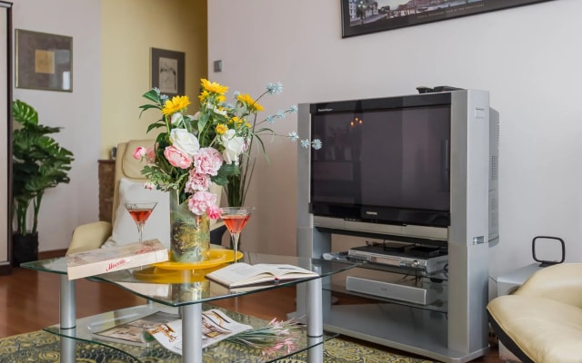 GMApartments (ДжиЭмАпартментс) на улице Новый Арбат 22