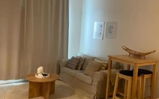 Charming 1-bedroom Apartment in Tampere With Fireplace