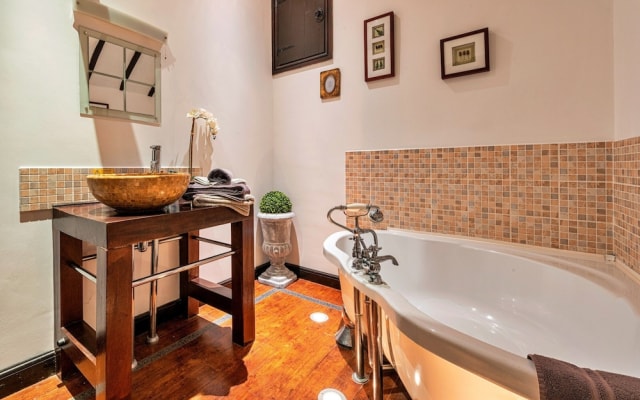 Nice Apartment in South Scarle, No Deposit