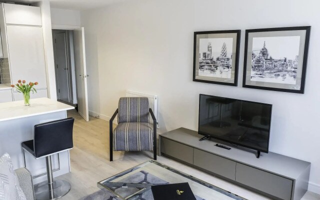 Aldgate by Excel Apartments