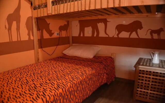 Travelers Hotel