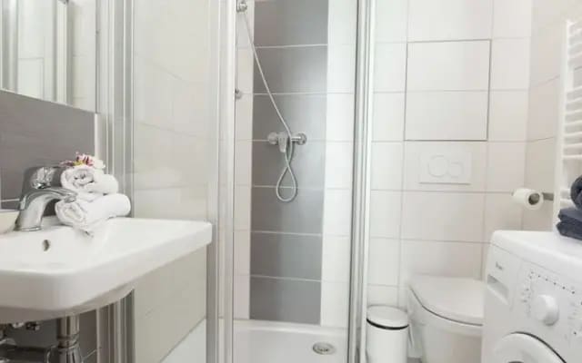 Thai World Apartment Spilberk II