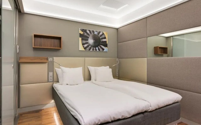 Comfort Hotel Xpress Helsinki Airport Terminal