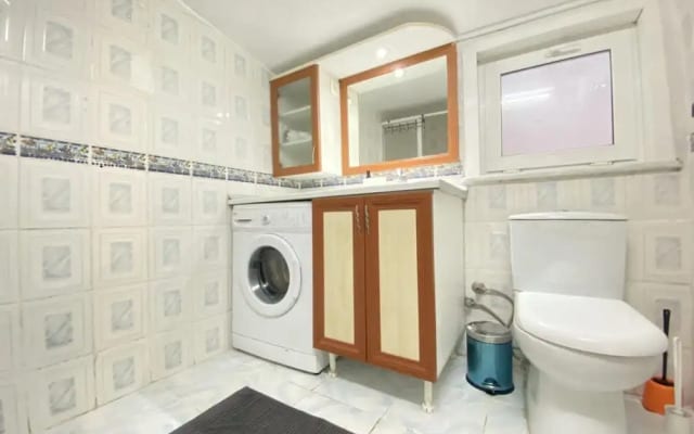 Charming and Central Flat Near Macka Park