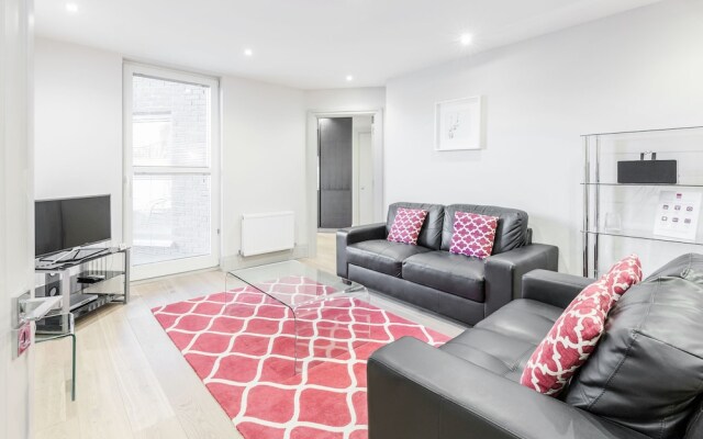 Roomspace Apartments -The Quadrant