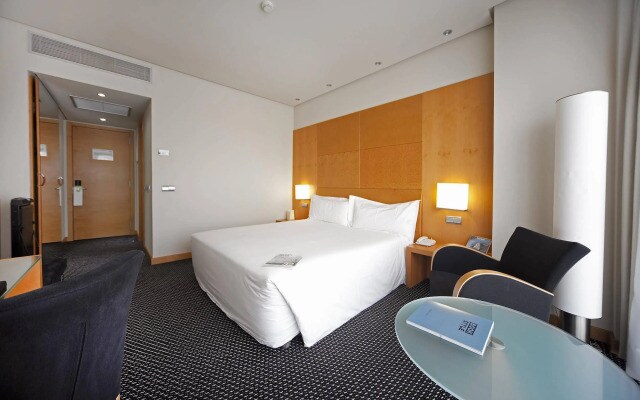 Отель Eurostars Puerta Madrid
