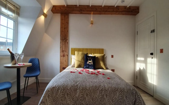 Angel Townhouse