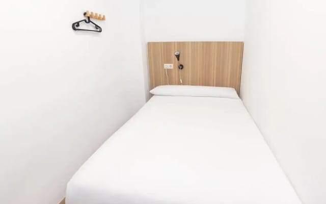 Siesta & Go - Hostel