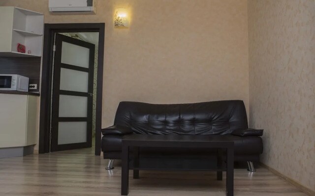 Apartment on 7-ya proseka 92