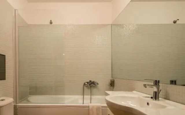 Stylish Apartments close to Eden Garden