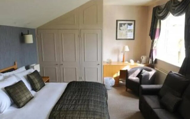 The Dog at Peover