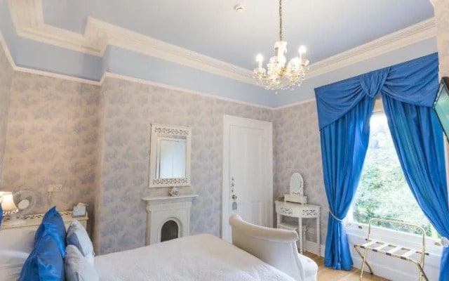 Dunedin Country House