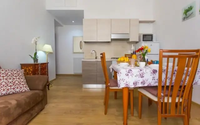 Amedeo Apartment