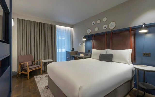 Clayton Hotel City of London