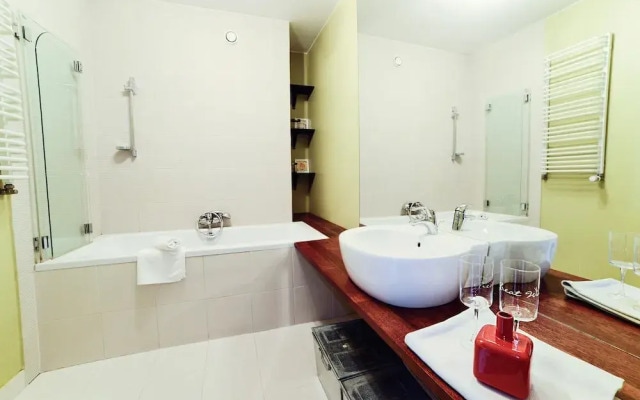 Apartament z widokowymi tarasami