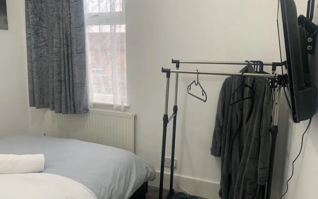 Modern 3bed Garden House in Croydon, London ,uk
