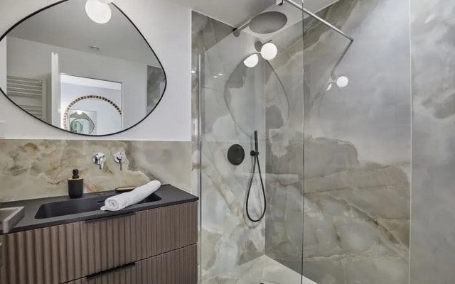 Apartment With AC Saint-germain des Pres / Rennes