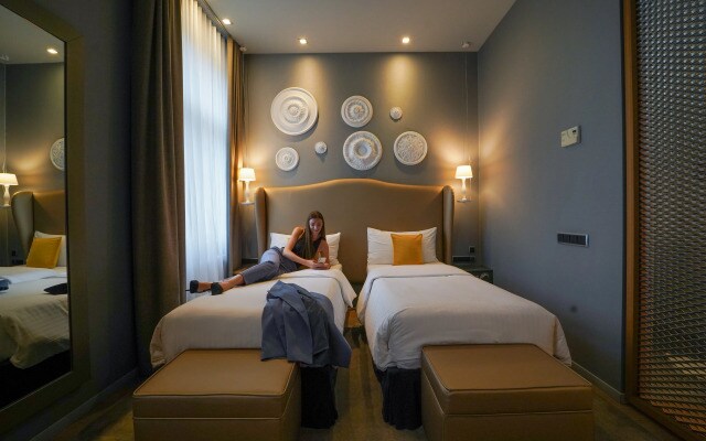987 Design Prague Hotel