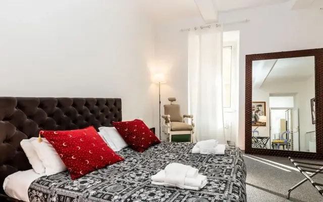 Babuino Luxury - Large Apartment Spanish Steps