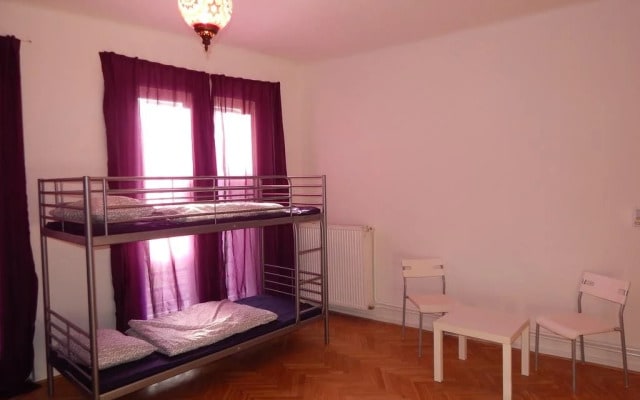 Hostel Del Medio