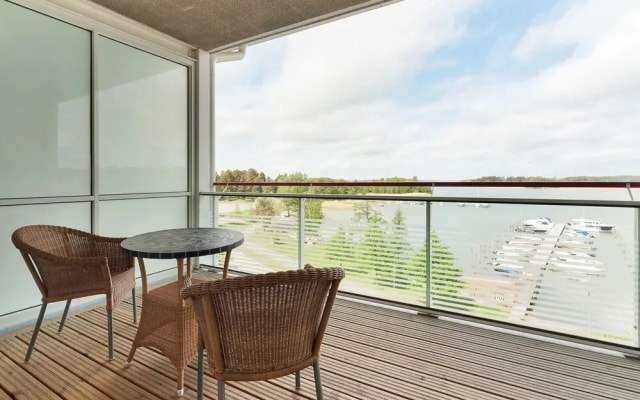 Sunborn Yacht Hotel