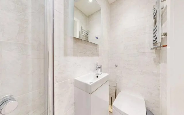 Stylish 2bed2bath Flat 4min From Tube Station