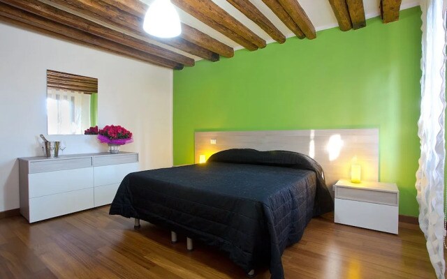 Good Wine Apartments