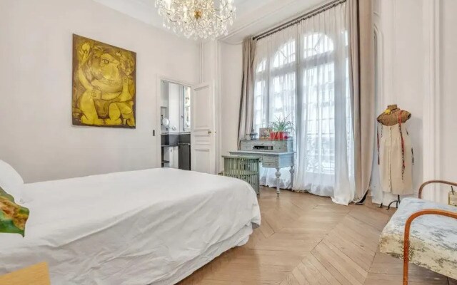 Luxury 5BR House Close to the Arc de Triomphe