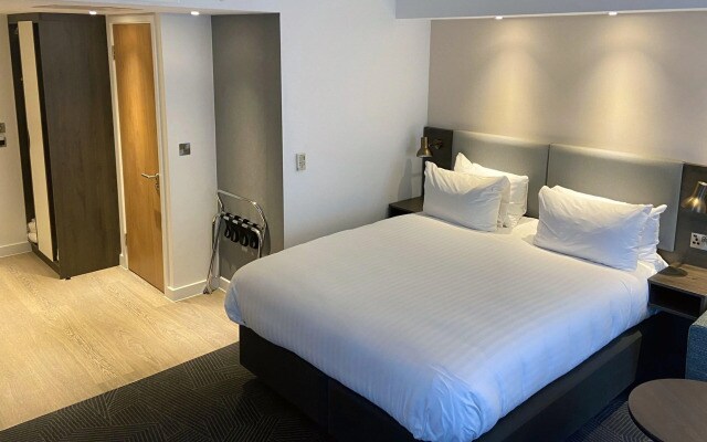 Holiday Inn Lincoln by IHG