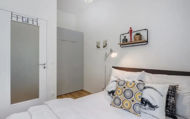 Zizkov APT Prague by Michal&Friends