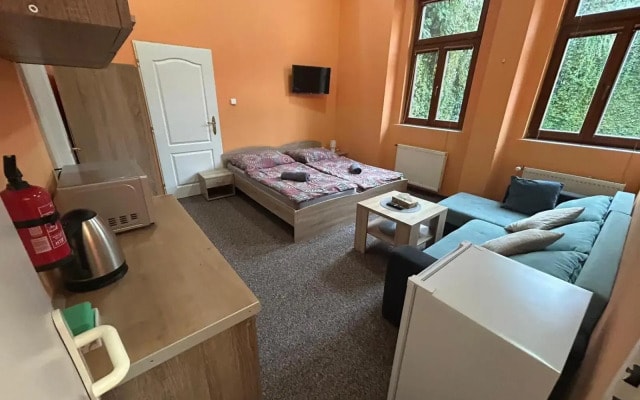 Thermal Apartments
