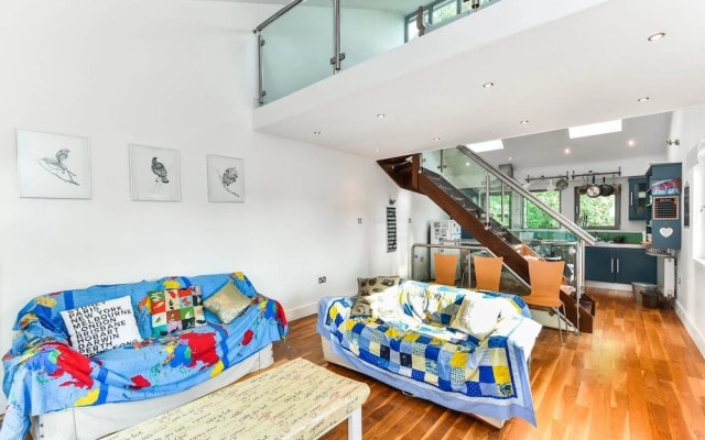 Super Smart 2BD Flat Camberwell - Denmark Hill