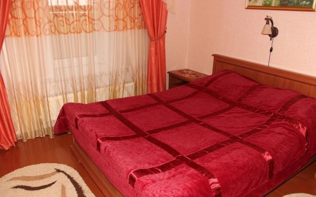 U Kremlya Guest House