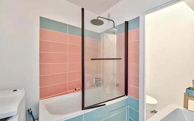 One Bedroom Apartment - Canal Saint Martin (360)
